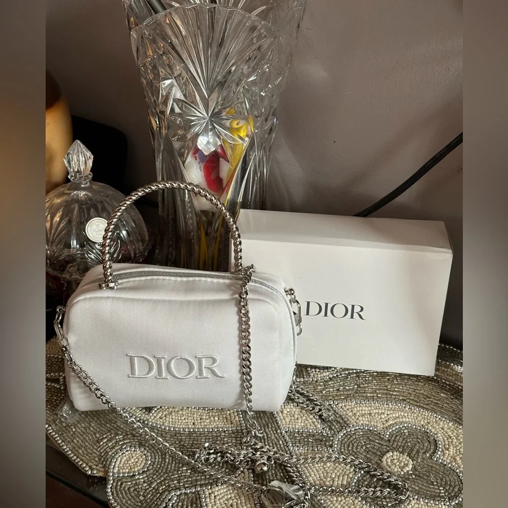 Dior NWOT Beauty White Denim Cosmetic Bag in crossbody bag new - Picture 8 of 16